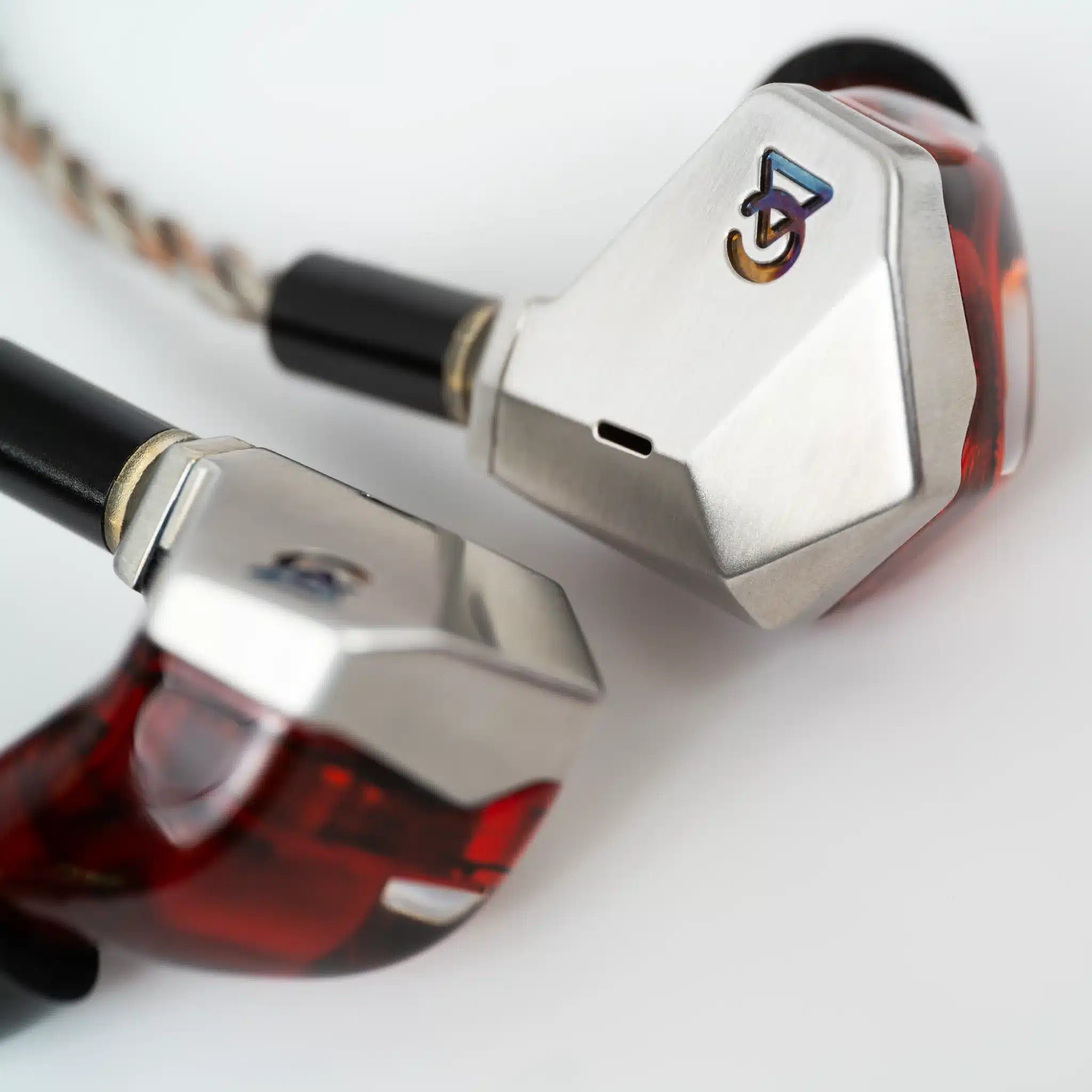 Campfire Audio Grand Luna
