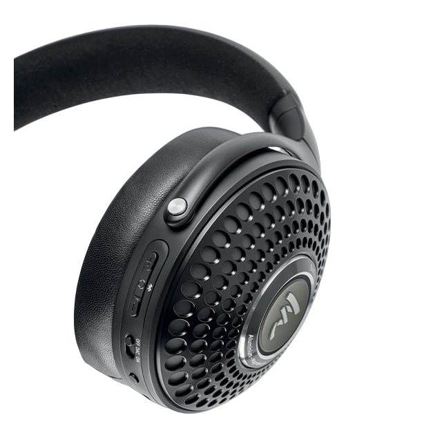 Focal Bathys